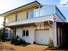 Prodej  rodinného domu 250 m², pozemek 854 m²
